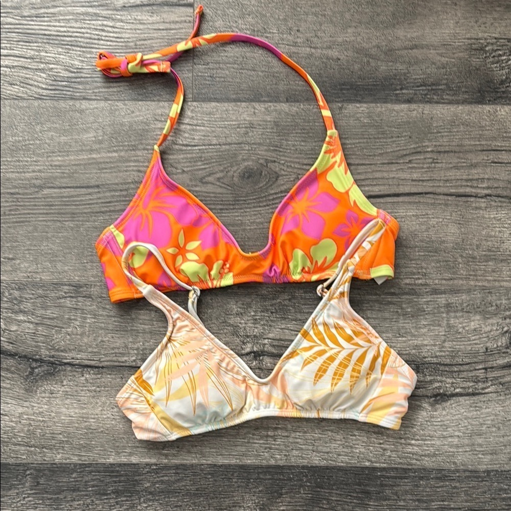 Wild fable Floral Bikini Tops, size XS (0-2) bundle of 2 tops